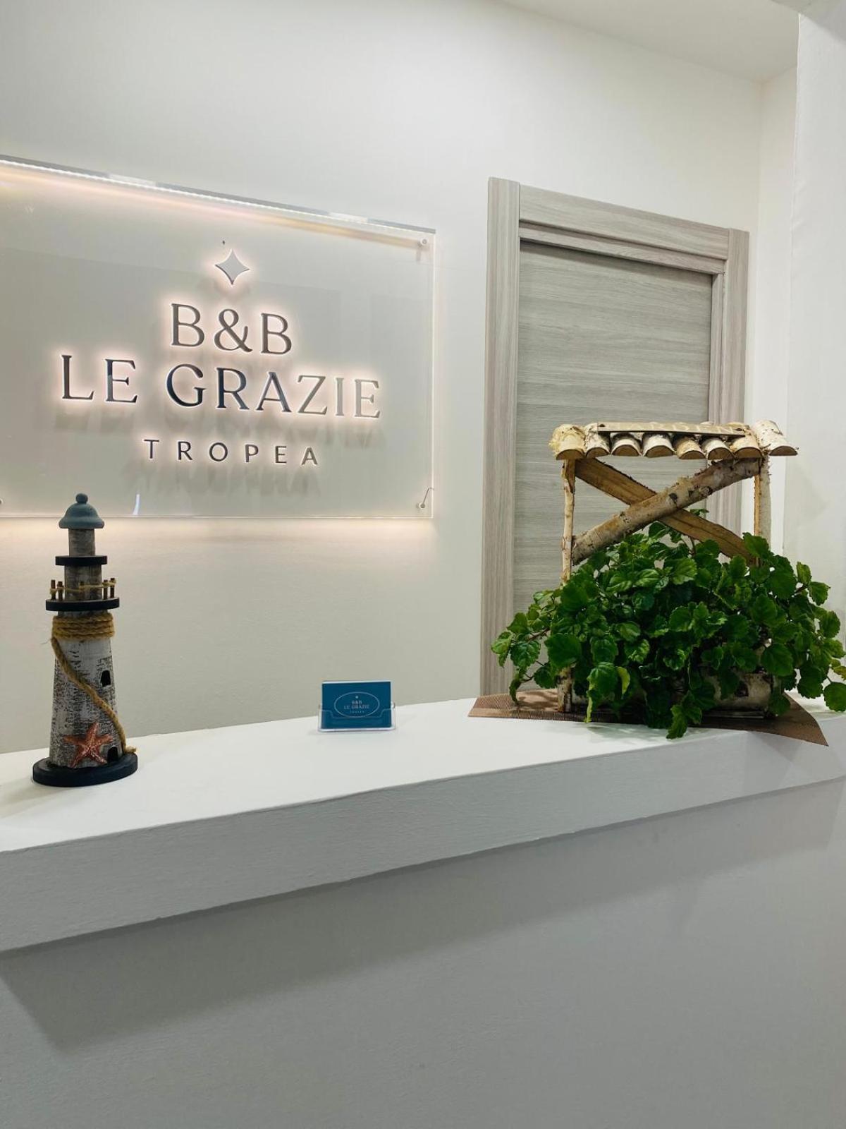 B&B Le Grazie トロペーア エクステリア 写真